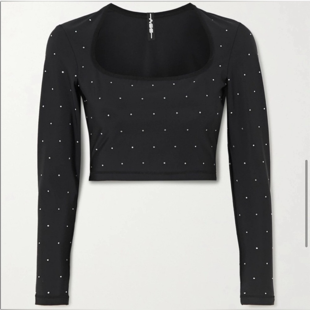 Black Fitted Crop Workout Top